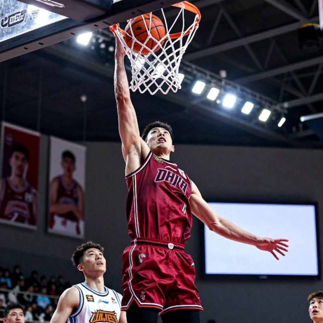 PAOK ký Donatas Motiejunas: Canh bạc lão tướng và bài toán nhịp độ của một đội bóng đang vội