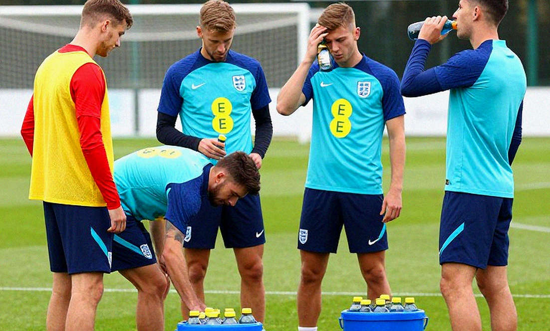 Brian Brobbey và canh bạc gân kheo: Sunderland đặt 20 triệu euro lên đôi chân từng đau